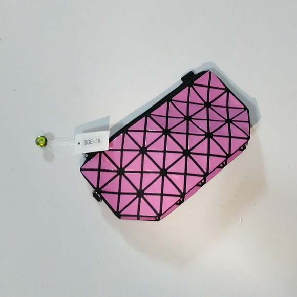 Handbags - Pink and Black Geometric triangle shape Wristlet/ mini crossbody bag